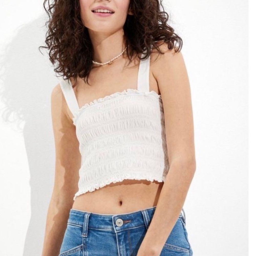 American eagle White Crop Top
